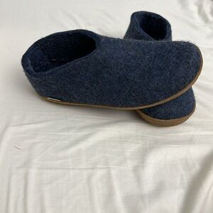 Glerups size 38 slippers